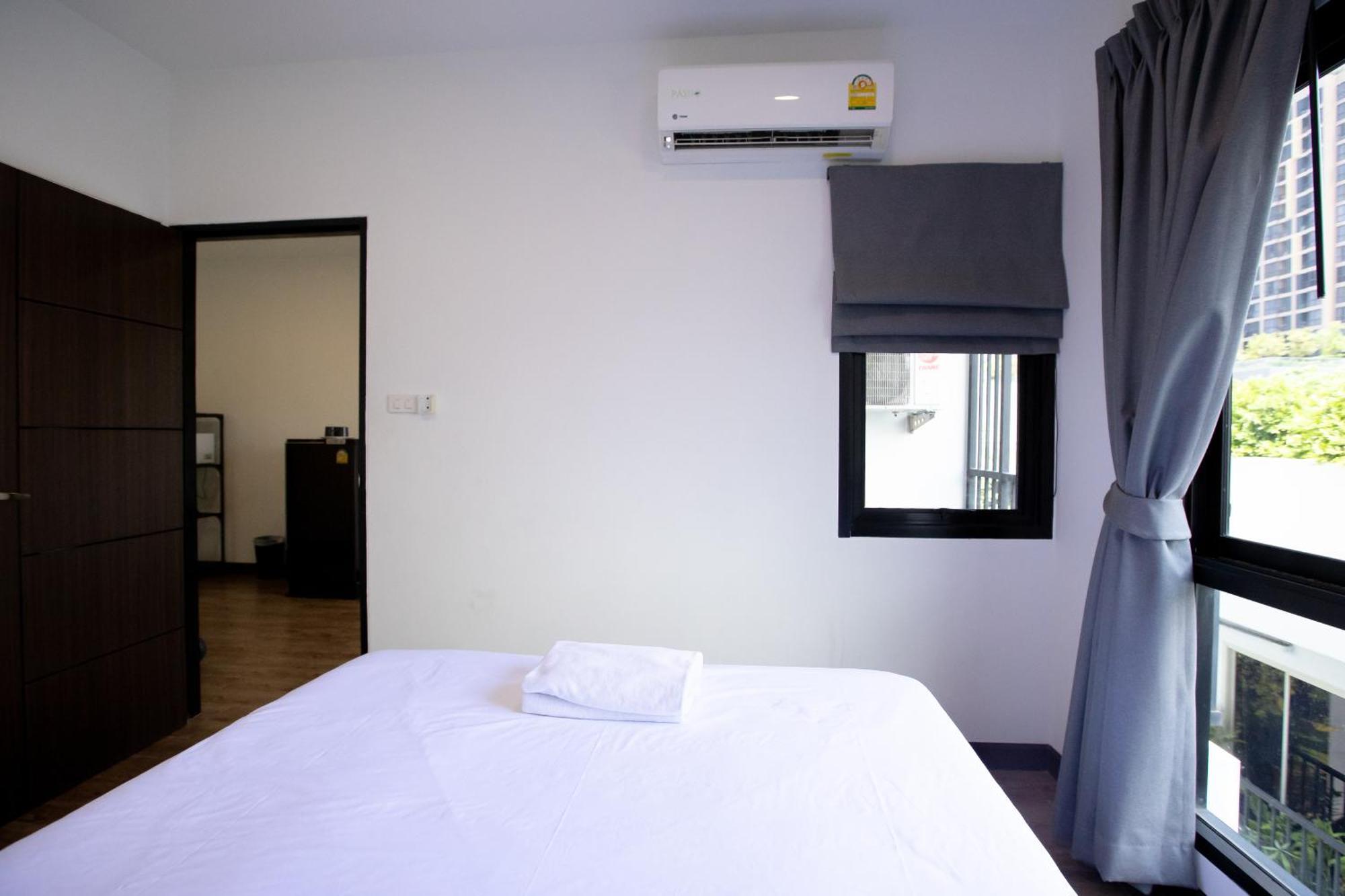 Room 36 Service Apartment バンコク都 エクステリア 写真